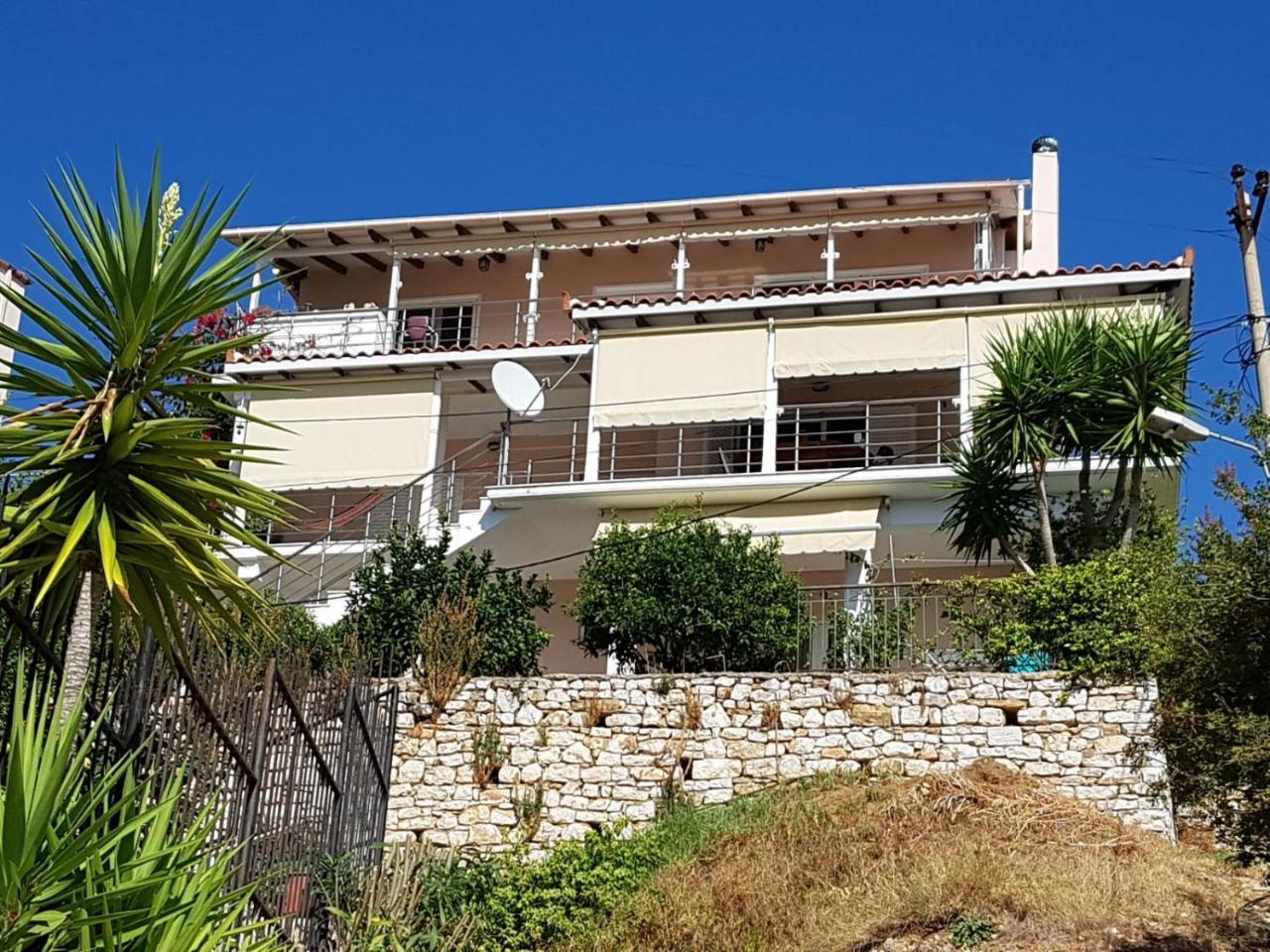 Apartament ★ Meniko's House ★ Cozy Nest Himara Zewnętrze zdjęcie